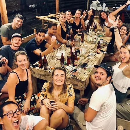 Coco Pod Siargao Hostel 제너럴 루나 외부 사진